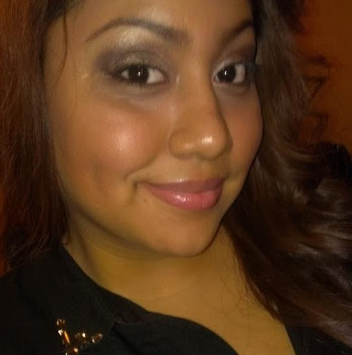 Cynthia Gomez Photo 12