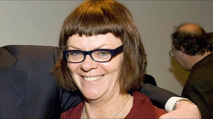 Sheila Laflamme Photo 11