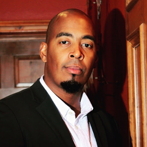 Christopher Kinsey Photo 12