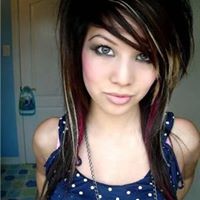 Violet Summers Photo 8
