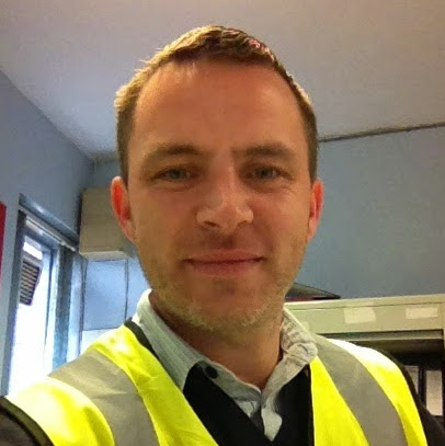 Derek Marshall Photo 9