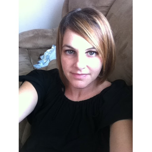 Stephanie Bergin Photo 9