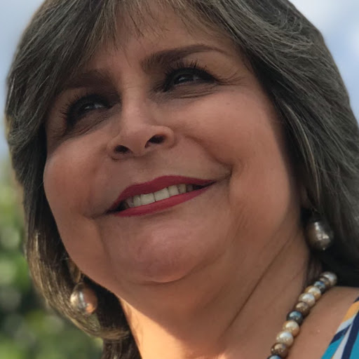 Patricia Fajardo Photo 14