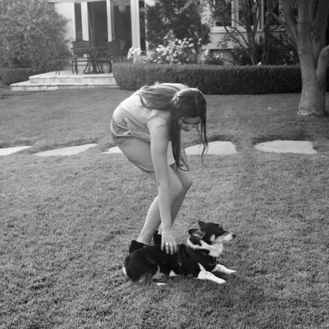Molly Grant Photo 12