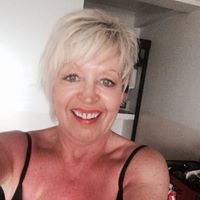 Helene Taylor Photo 6