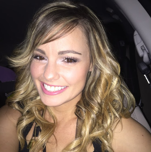 Chelsey Meyer Photo 9