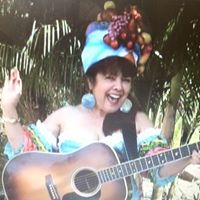 Arlene Yates Photo 3