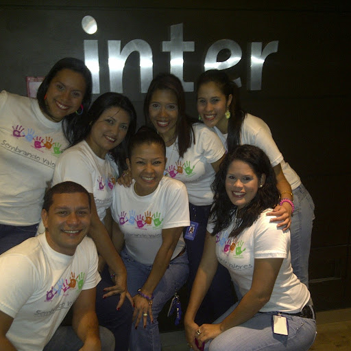 Adrian Paredes Photo 9