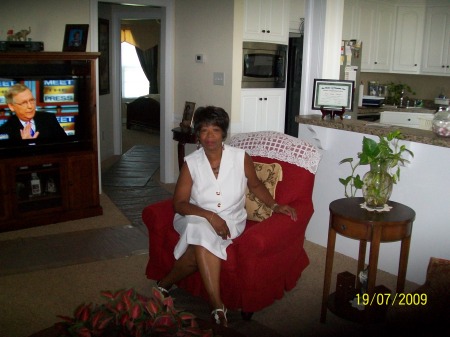 Shirley Powell Photo 20