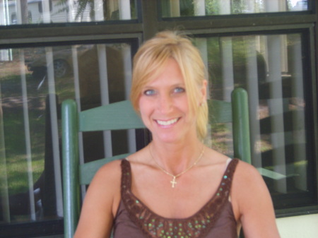 Michelle Nix Photo 17