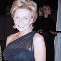 Shelley Reid Photo 5