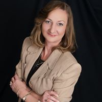 Heather Lightfoot Photo 1
