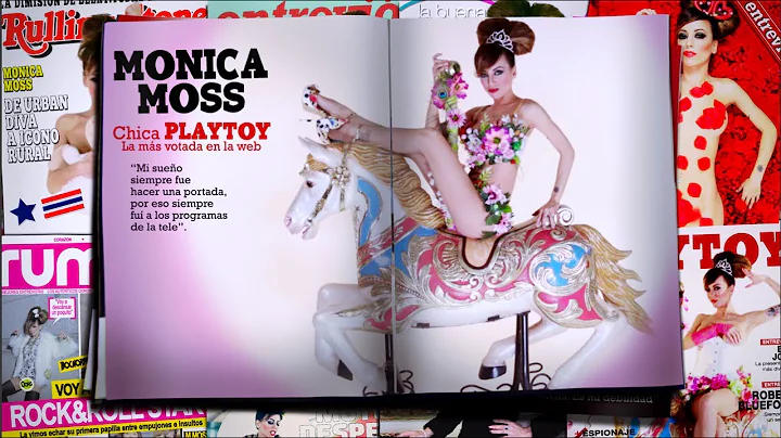 Monica Moss Photo 32