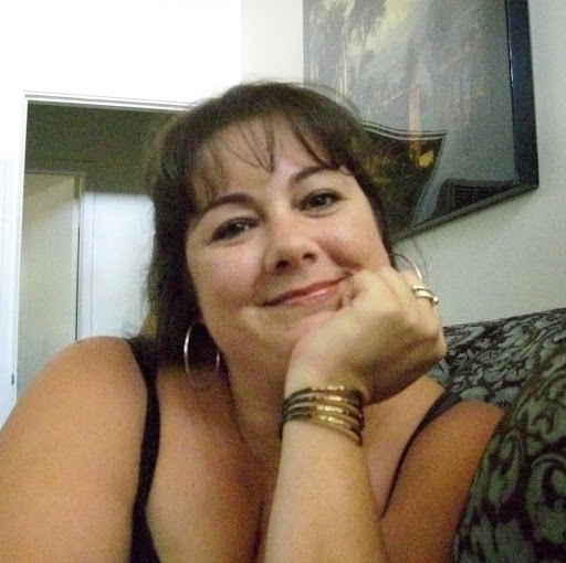 Julie Copeland Photo 15