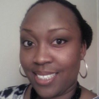 Alicia Sanders Photo 15