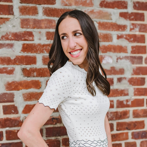 Stephanie Schultz Photo 10