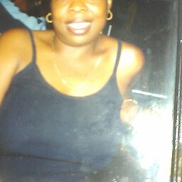 Gwen Carter Photo 12