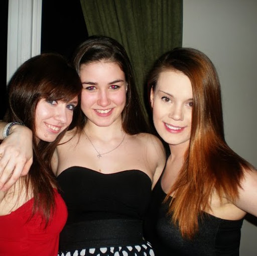 Samantha Crowell Photo 5