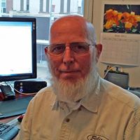 Earl Miner Photo 2