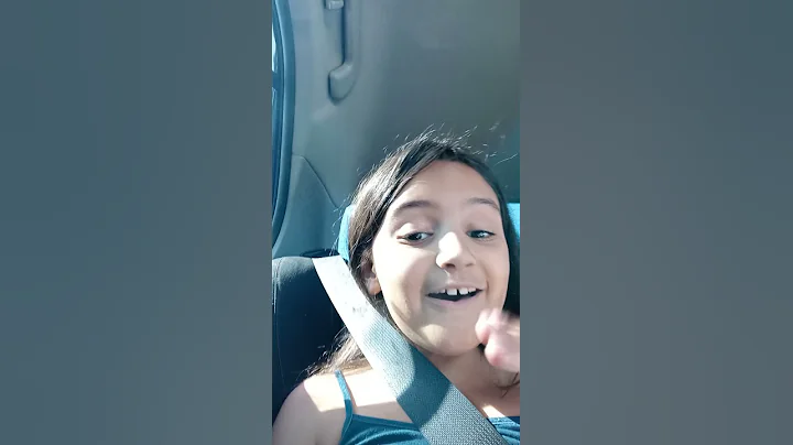 Michelle Leyba Photo 19