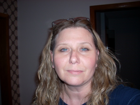Monica Kemp Photo 17