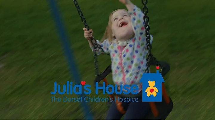 Julia Wiltshire Photo 11