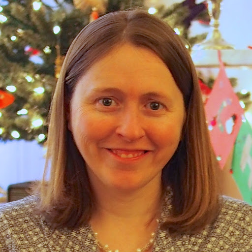 Catherine Williams Photo 17