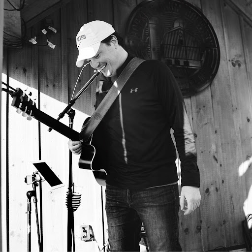 Ian Mclaughlin Photo 15