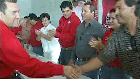 Hector Durazo Photo 19
