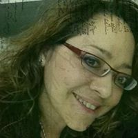Deborah Valencia Photo 7