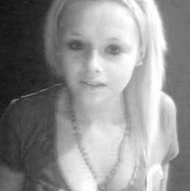 Chelsea Kennedy Photo 10