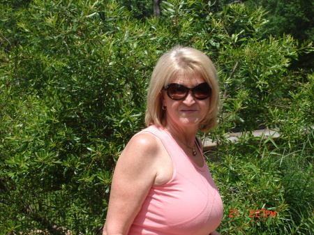 Ellen Bailey Photo 18