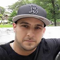 Jamie Medeiros Photo 4
