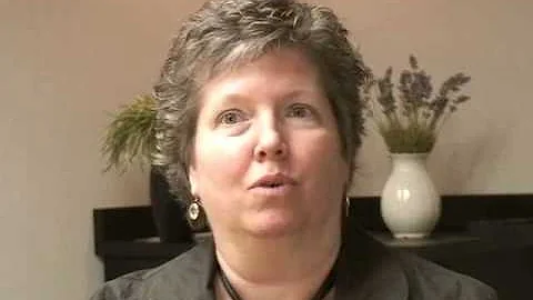 Sandra Wing Photo 19