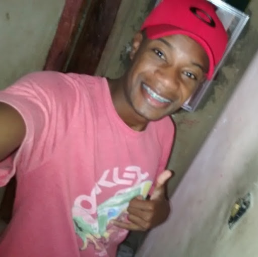Louis Lima Photo 12
