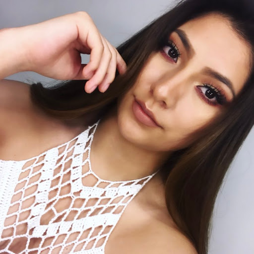 Eva Rosales Photo 15