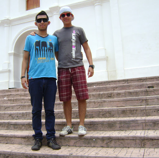 Eduardo Rosales Photo 16