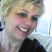 Angie Broome Photo 5