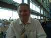 Julian Mills Photo 28