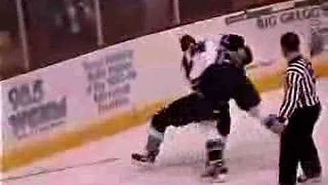 Carlyle Bennett Photo 9