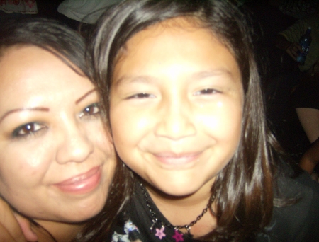 Leslie Lopez Photo 19
