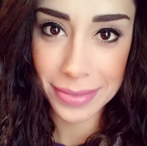 Celia Villalobos Photo 9