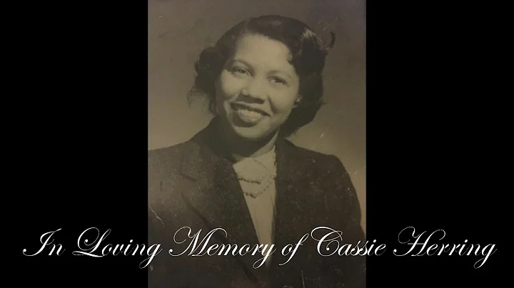 Cassie Herring Photo 17