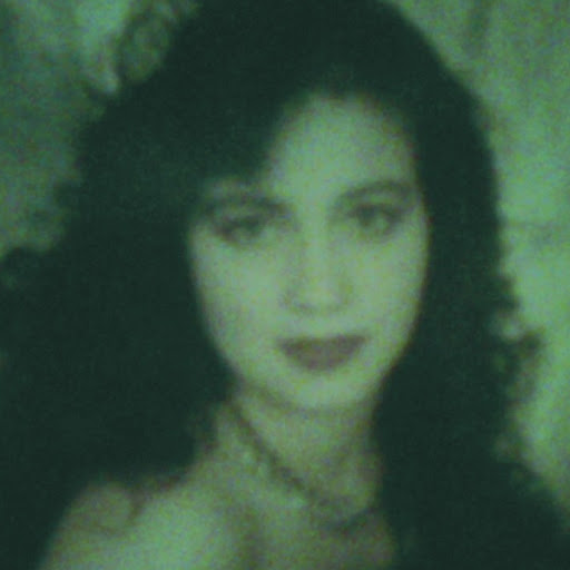 Gina Lucio Photo 9