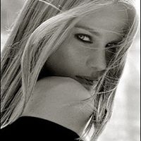 Allison Peters Photo 1