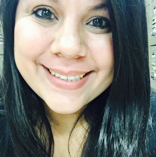 Claudia Zuniga Photo 10