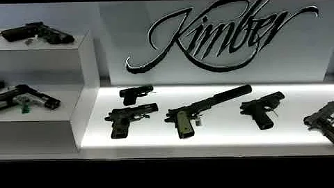 Kimber Booth Photo 8