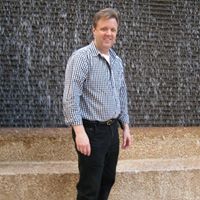 Thomas Leach Photo 10