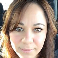 Elizabeth Becerra Photo 3