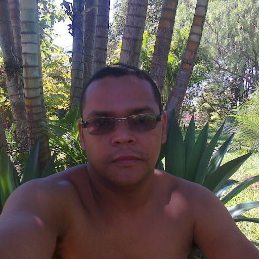 Milton Miranda Photo 12